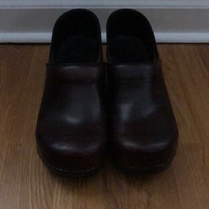 Gorgeous Distressed Dansko clogs